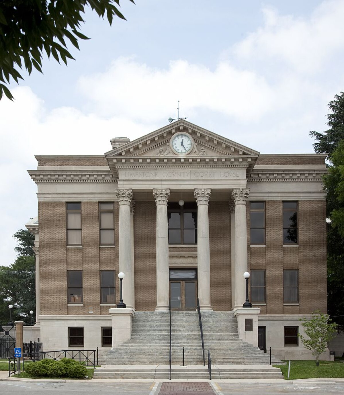 Drug rehab near Athens, AL