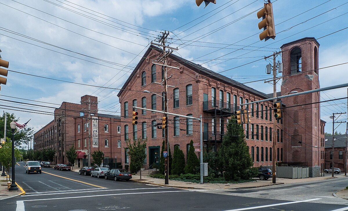 Drug rehab near Central Falls, RI