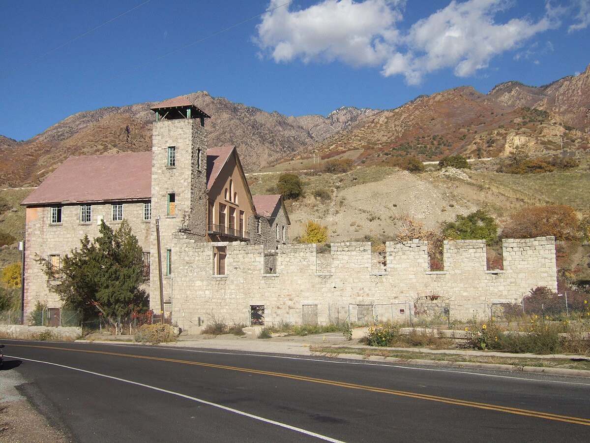 Drug rehab near Cottonwood Heights, UT