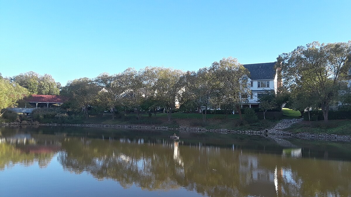 Drug rehab near Lake Ridge, VA